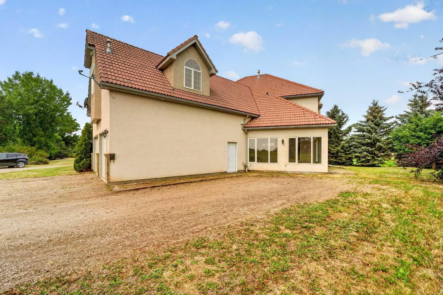 84051 Range Road 210A — photo 4