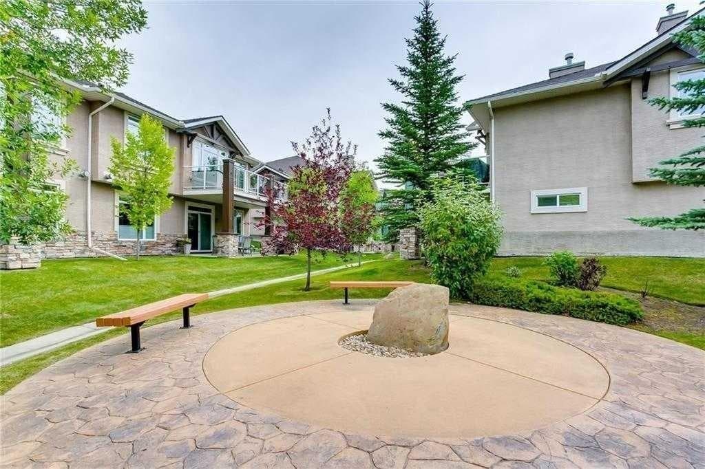 56 Discovery Woods Villas SW — photo 3