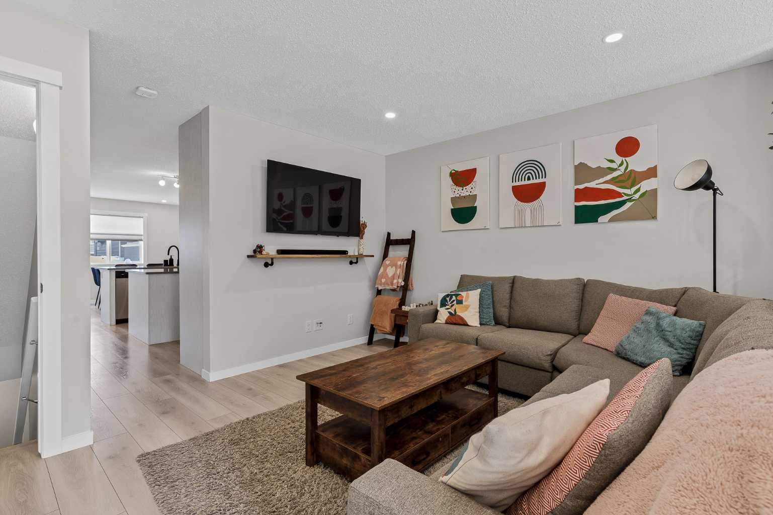162 Chinook Gate Boulevard SW — photo 5