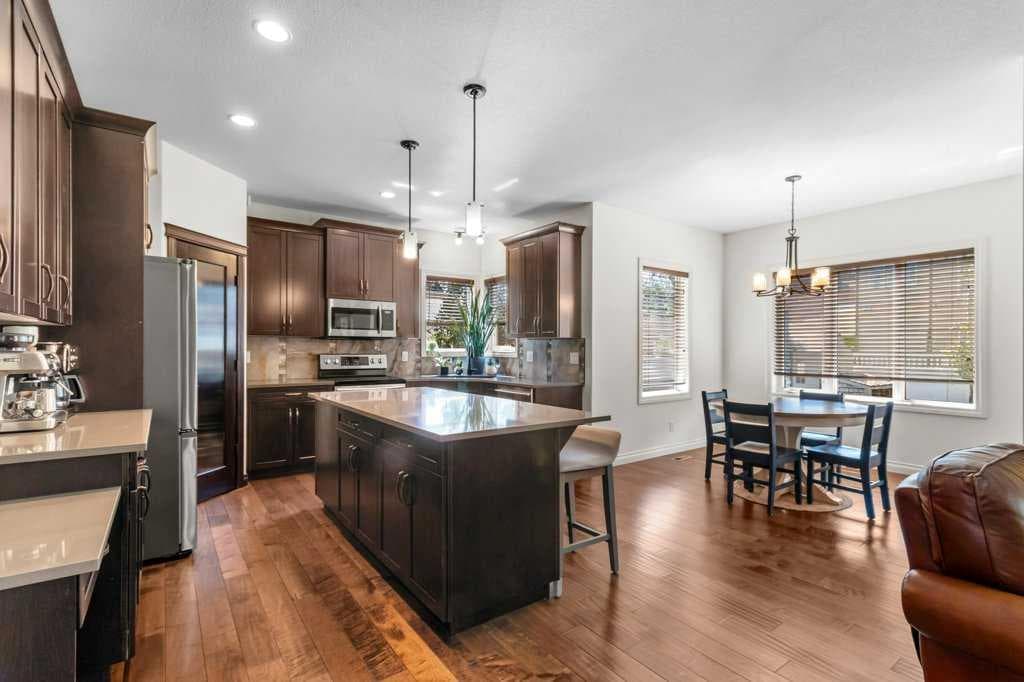 7 Rosewood Rise — photo 2
