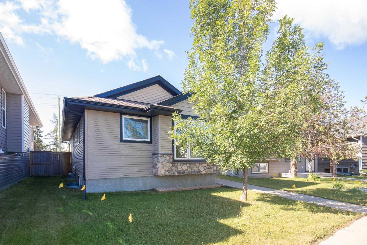 92 Ireland Crescent — photo 2