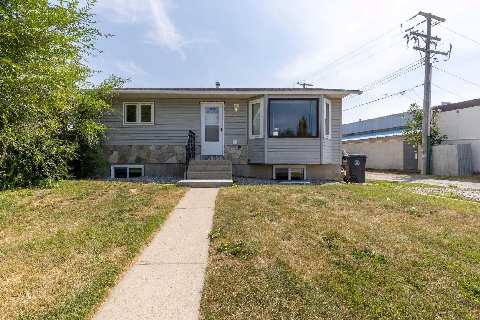 5105 2 Street — photo 1