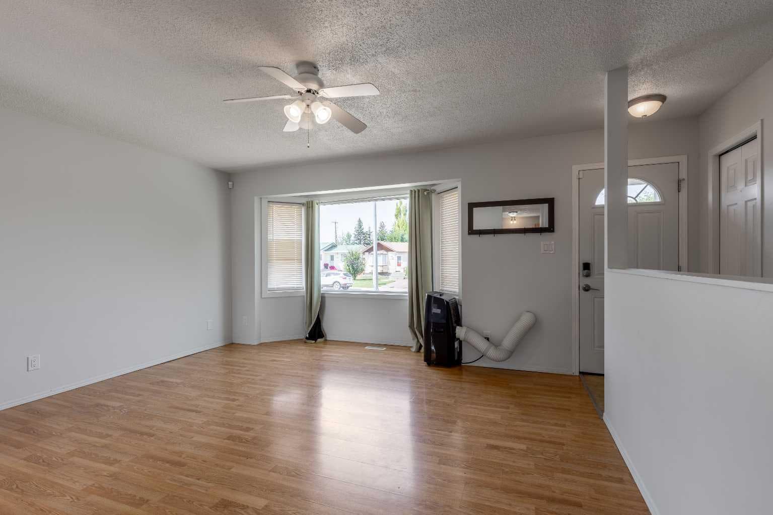 5105 2 Street — photo 5