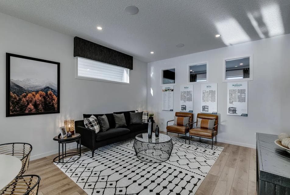 521 Bridgeport Street — photo 2