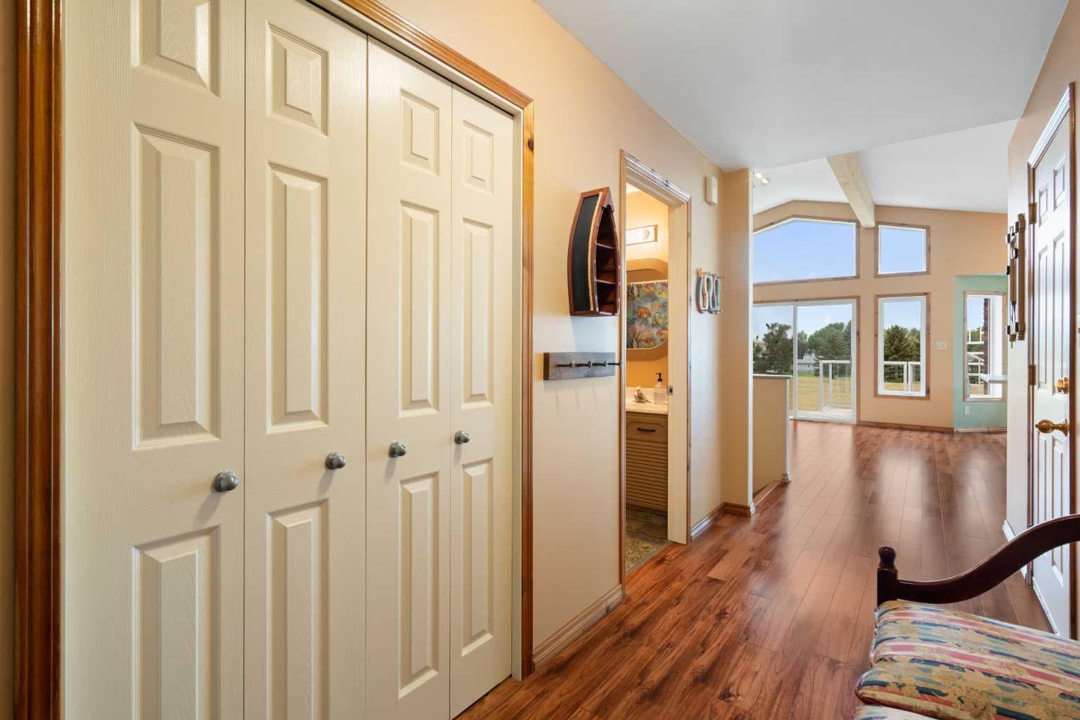 436 Sunset Drive — photo 4