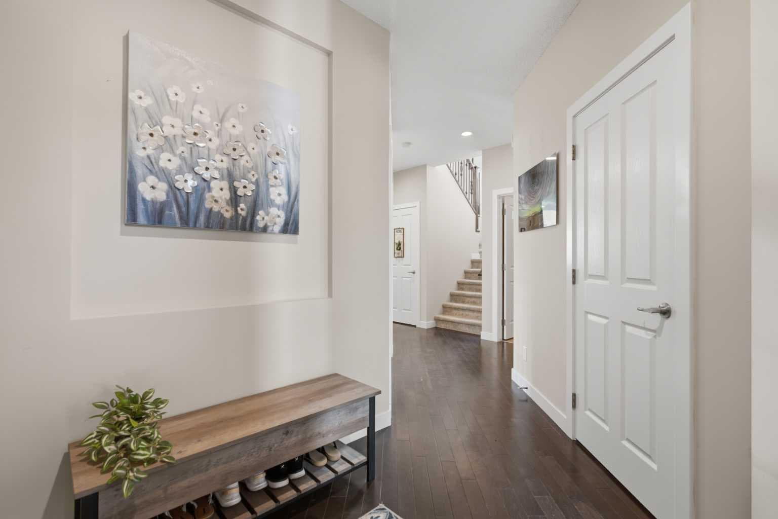 82 Brightonwoods Green SE — photo 3