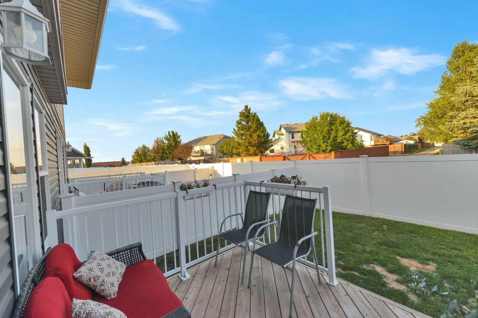 102, 6300 58A Street — photo 2