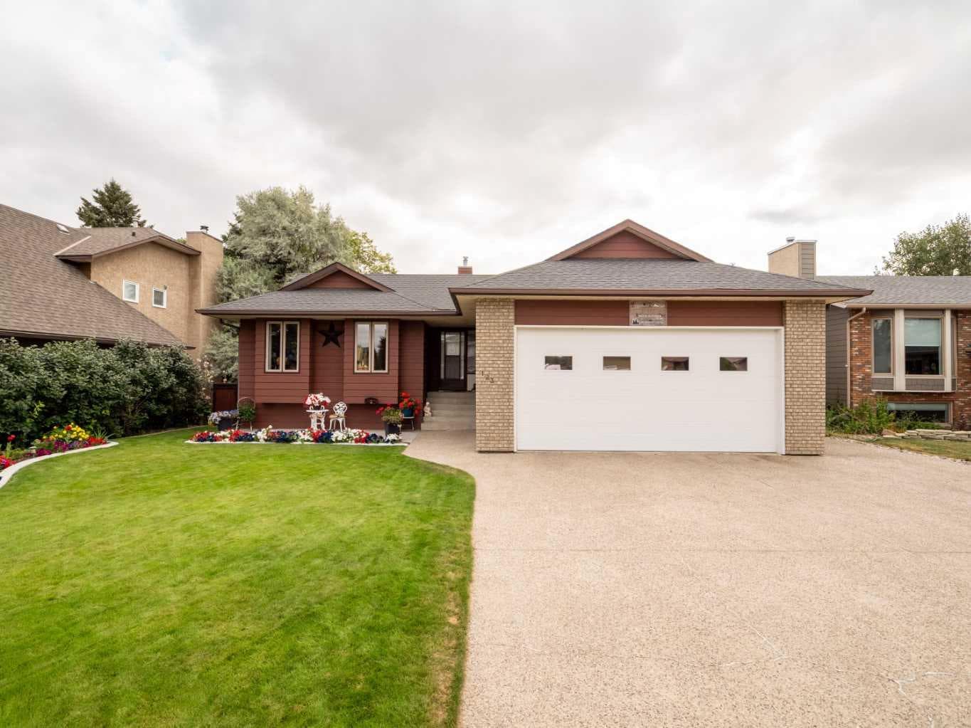 123 Fairway Drive — photo 1
