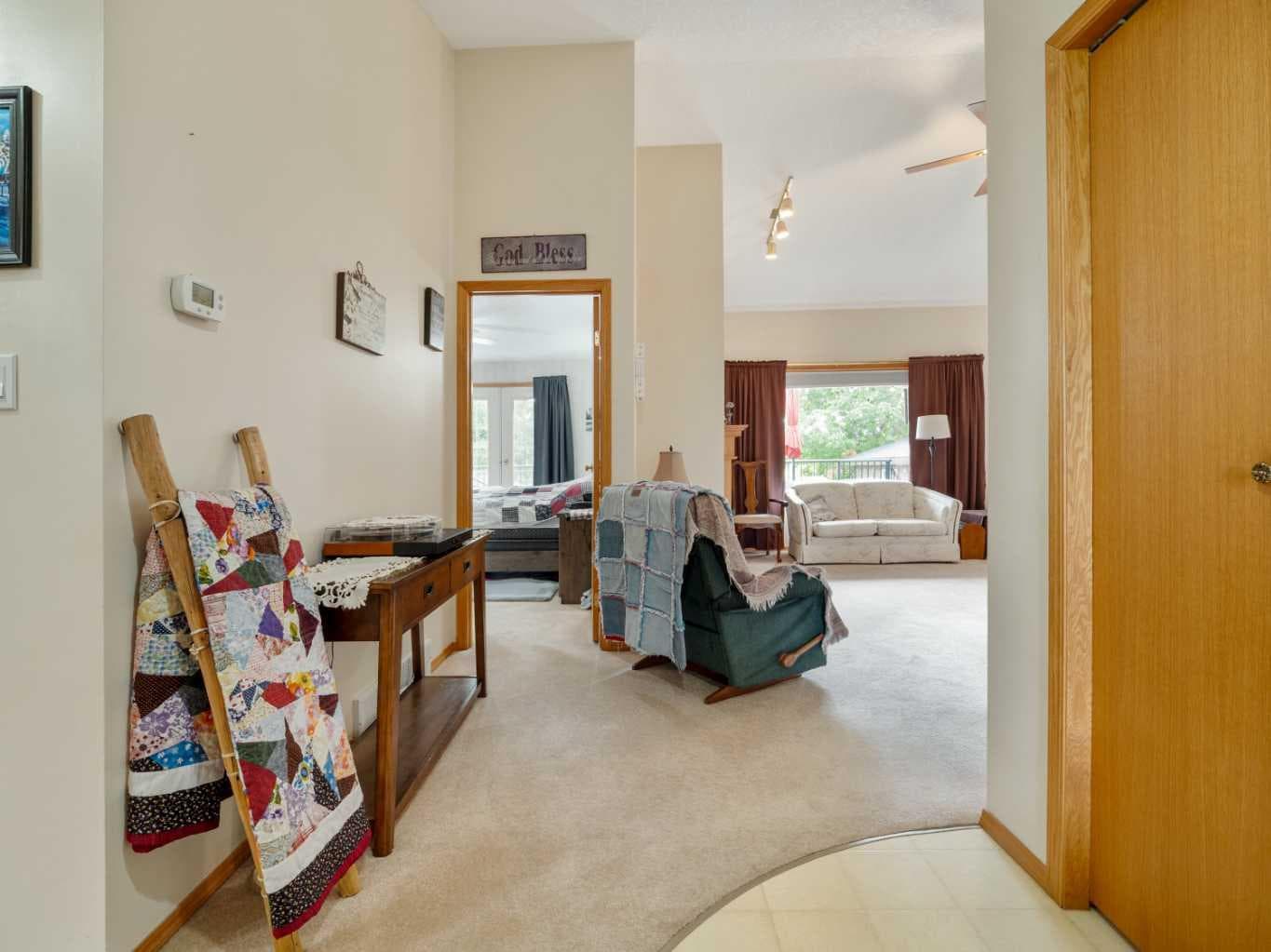 123 Fairway Drive — photo 5