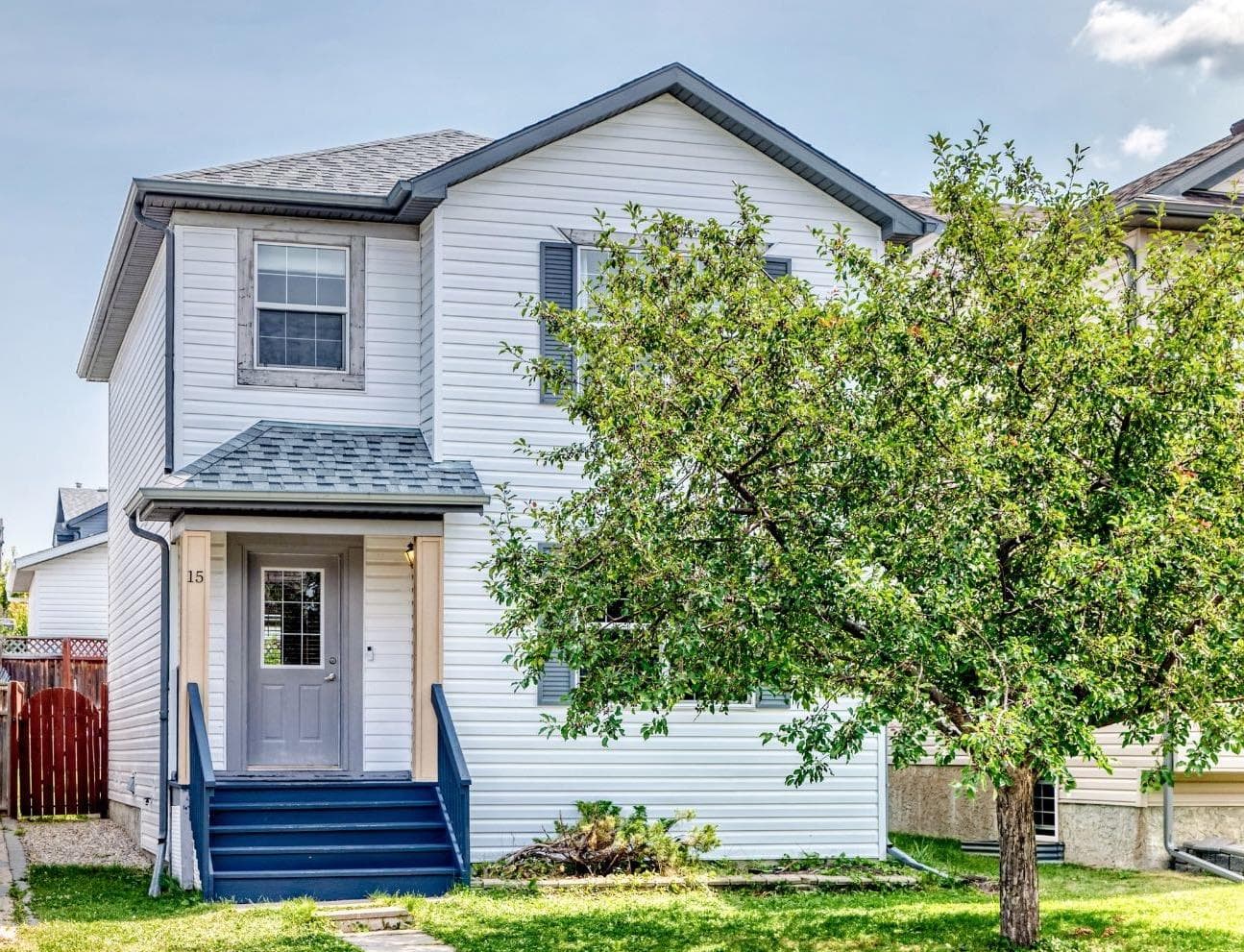 15 Coventry Link NE — photo 1