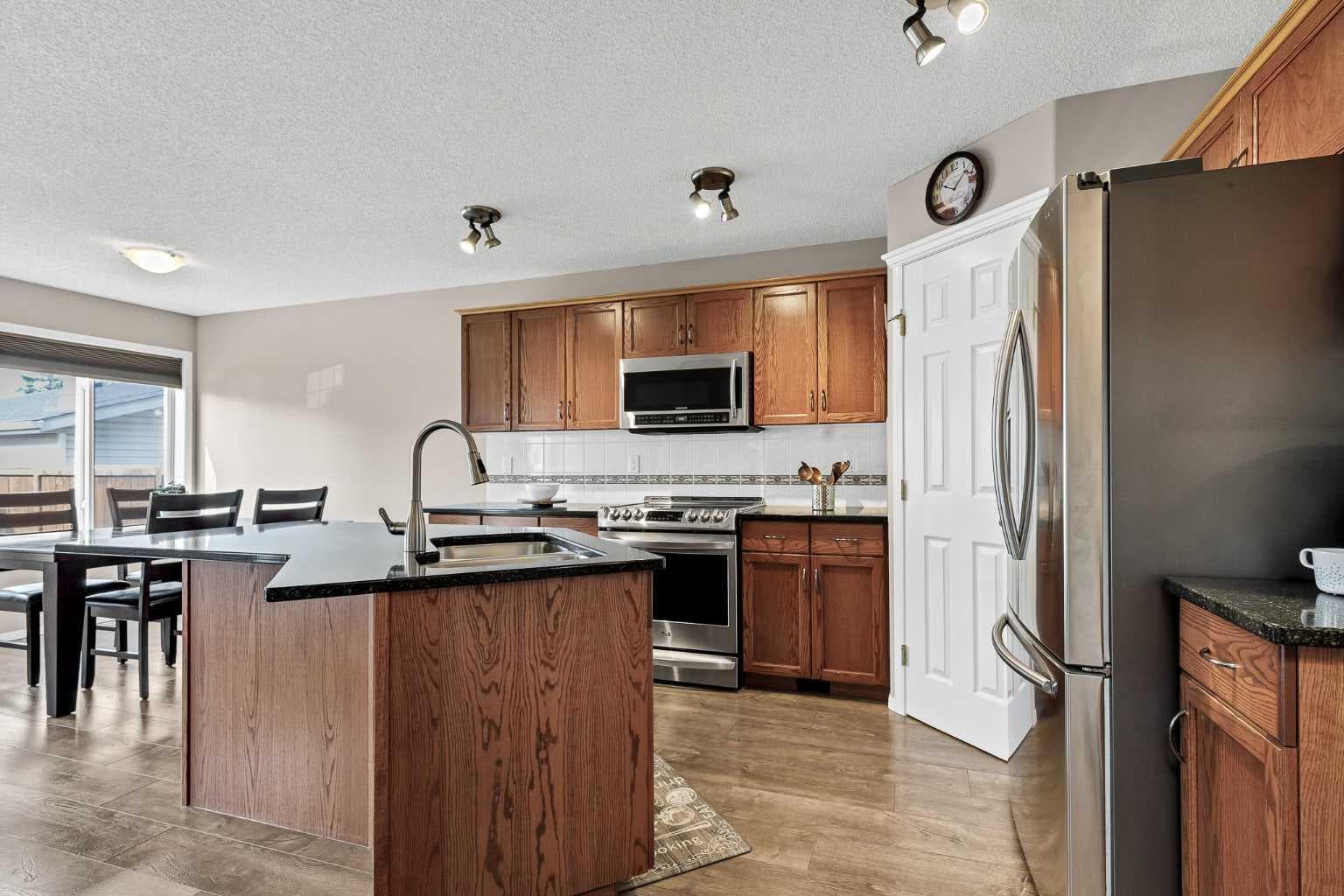 152 Covewood Green NE — photo 5