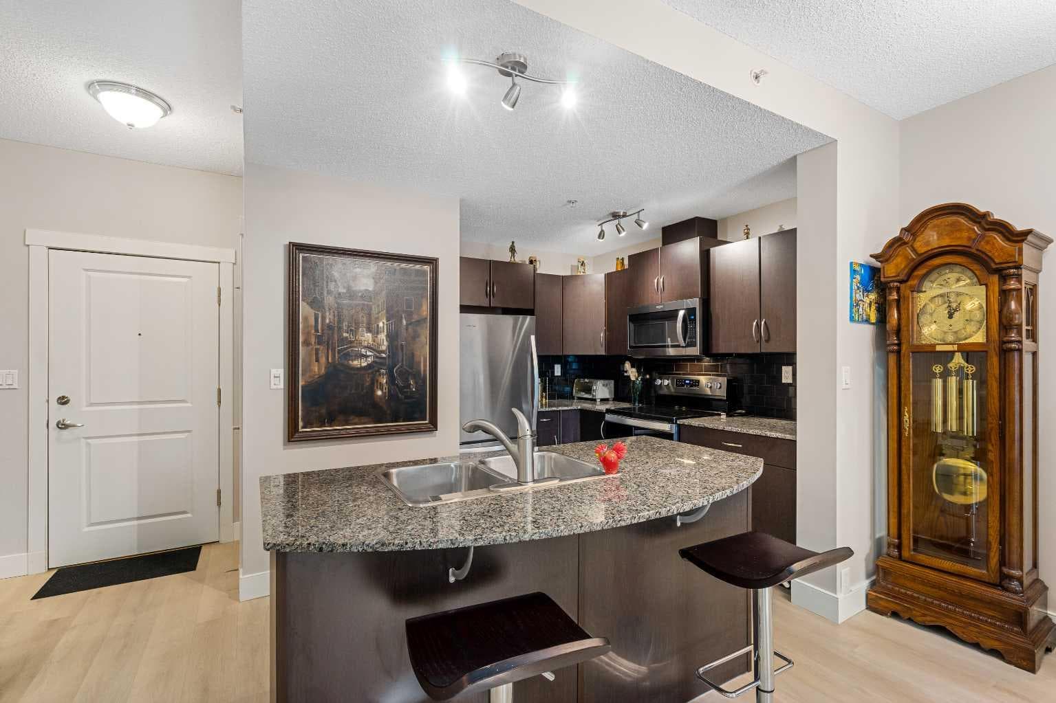 1503, 5605 Henwood Street SW — photo 3