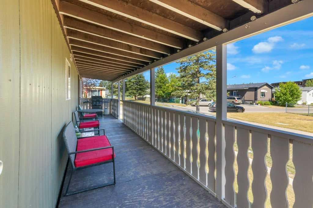 110, 99 Arbour Lake Road — photo 3