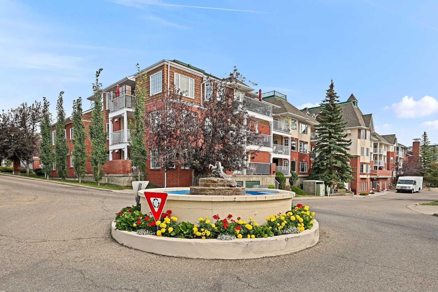 1206 Sienna Park Green SW — photo 1