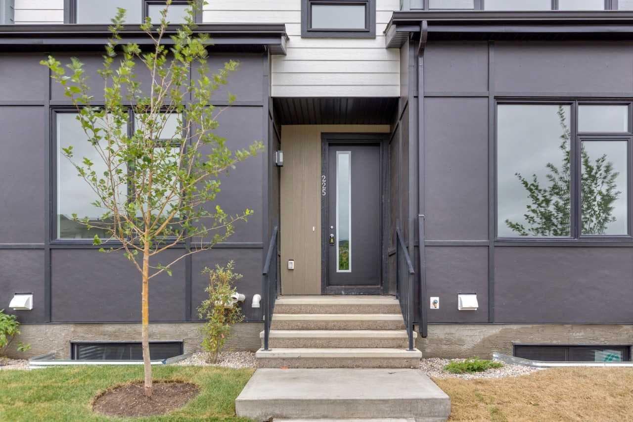 225 Vantage Drive — photo 4