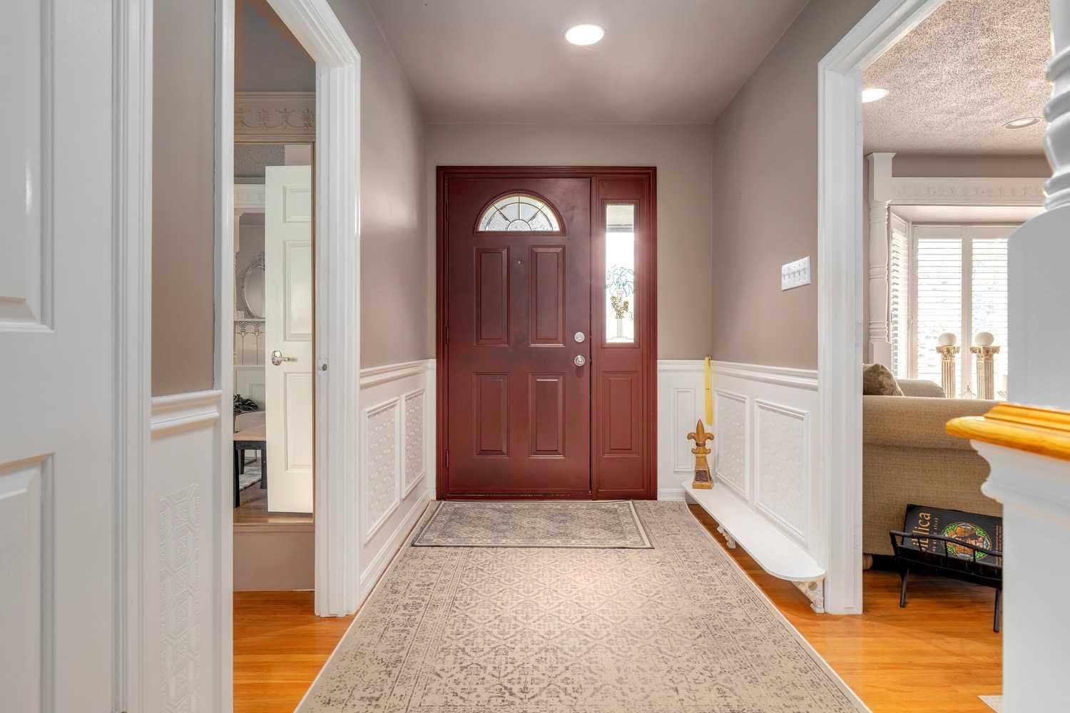 783 Lake Twintree Crescent SE — photo 4