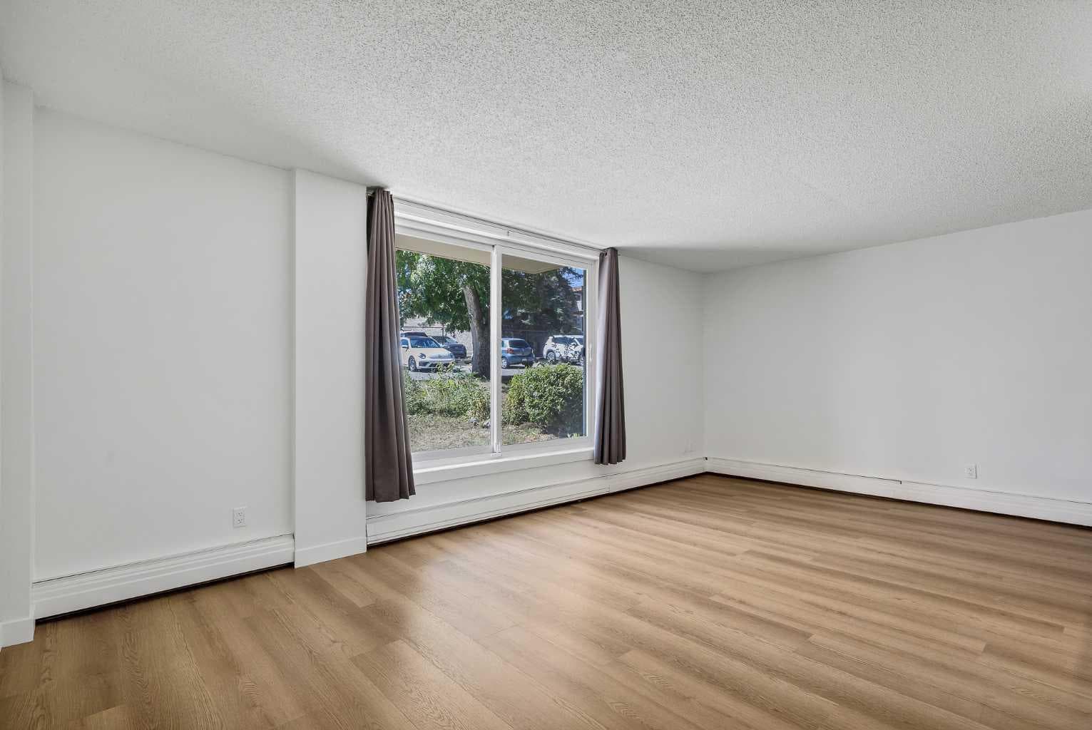 319, 315 Heritage Drive SE — photo 4