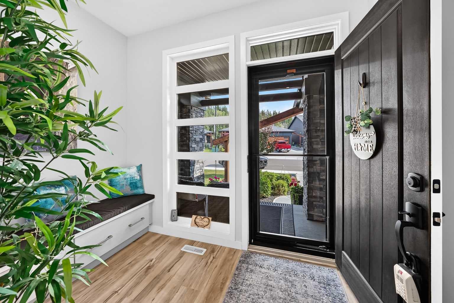 55 Riviera Court — photo 3