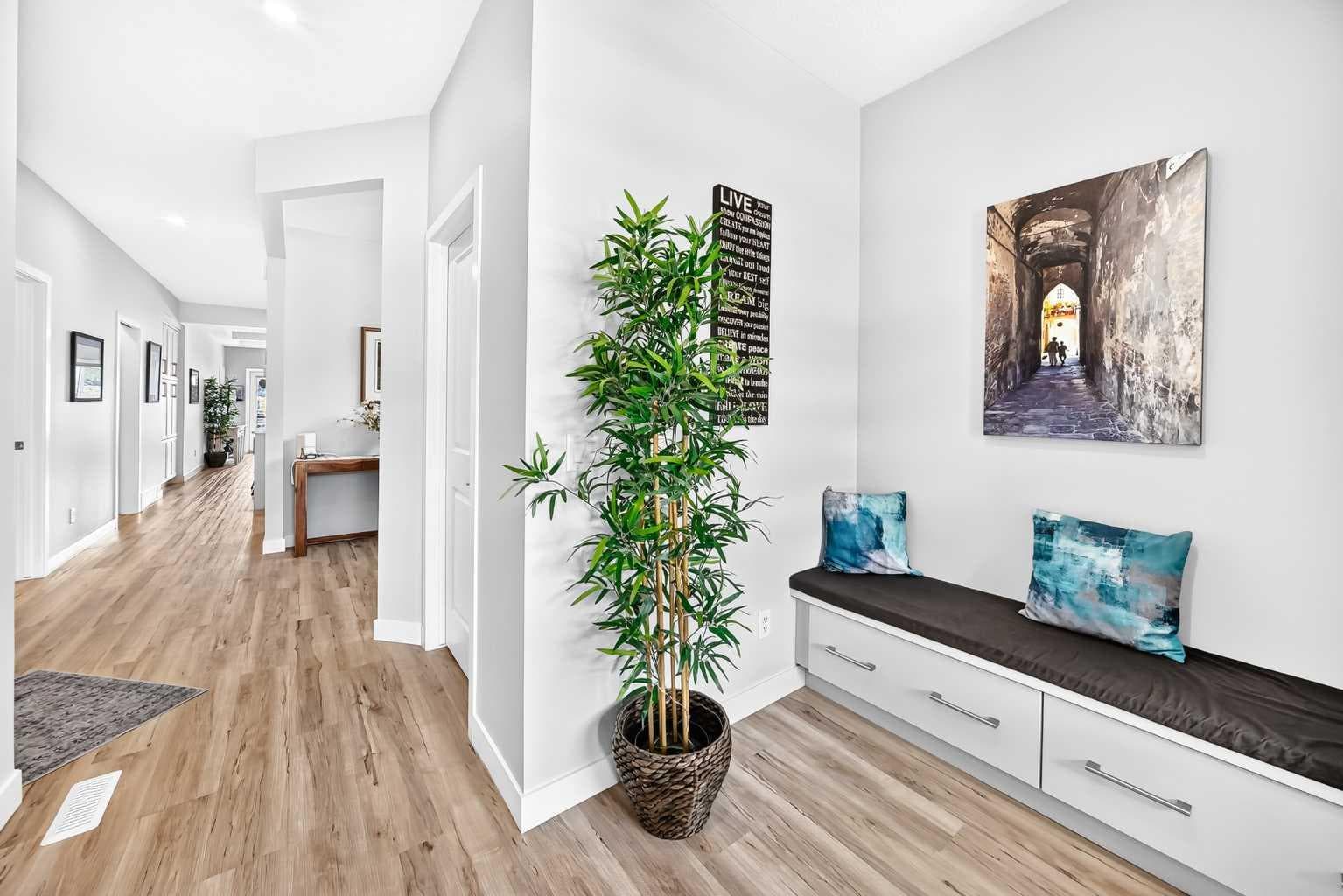 55 Riviera Court — photo 4