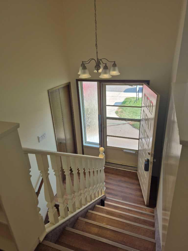 84 Eton Road W — photo 2