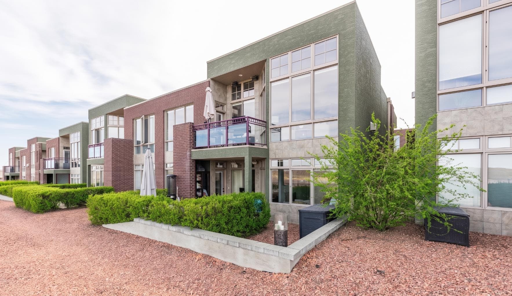 10 Palisades Mews NE — photo 1