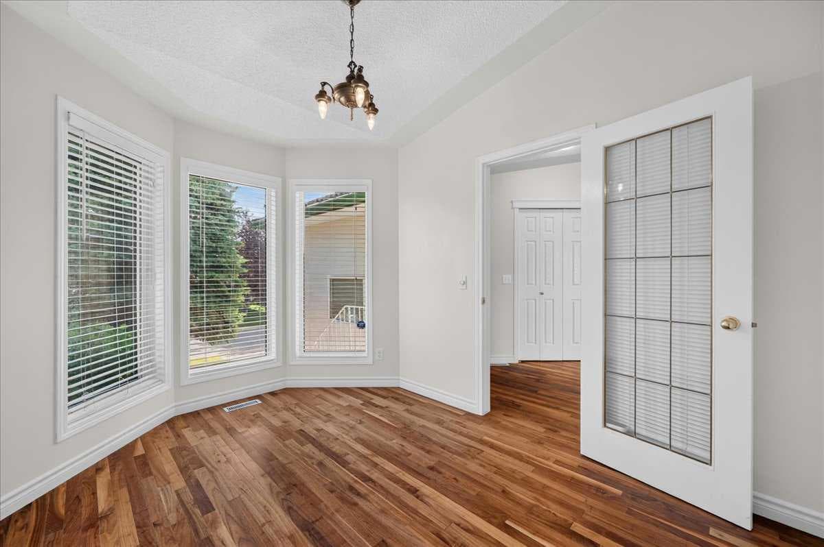 21 Strathearn Gardens SW — photo 5