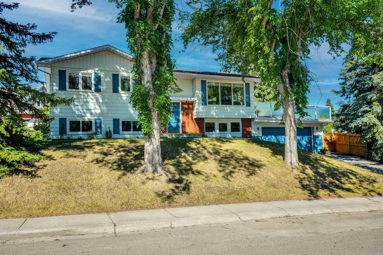9667 Oakhill Drive SW — photo 2