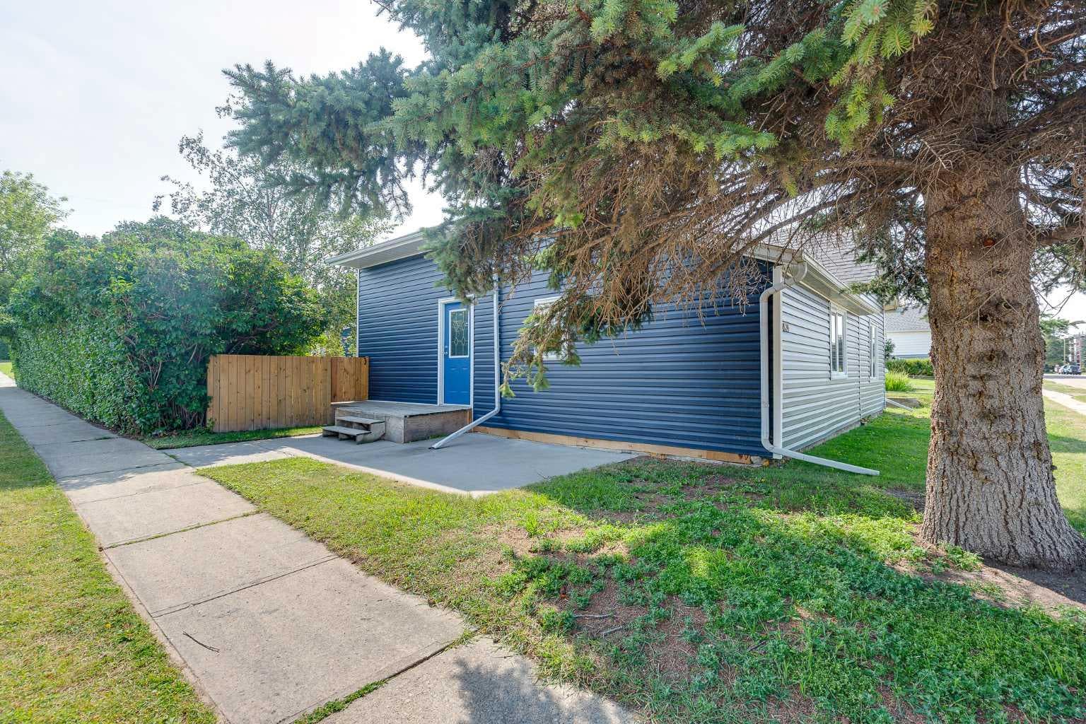 4903 48 Street — photo 1