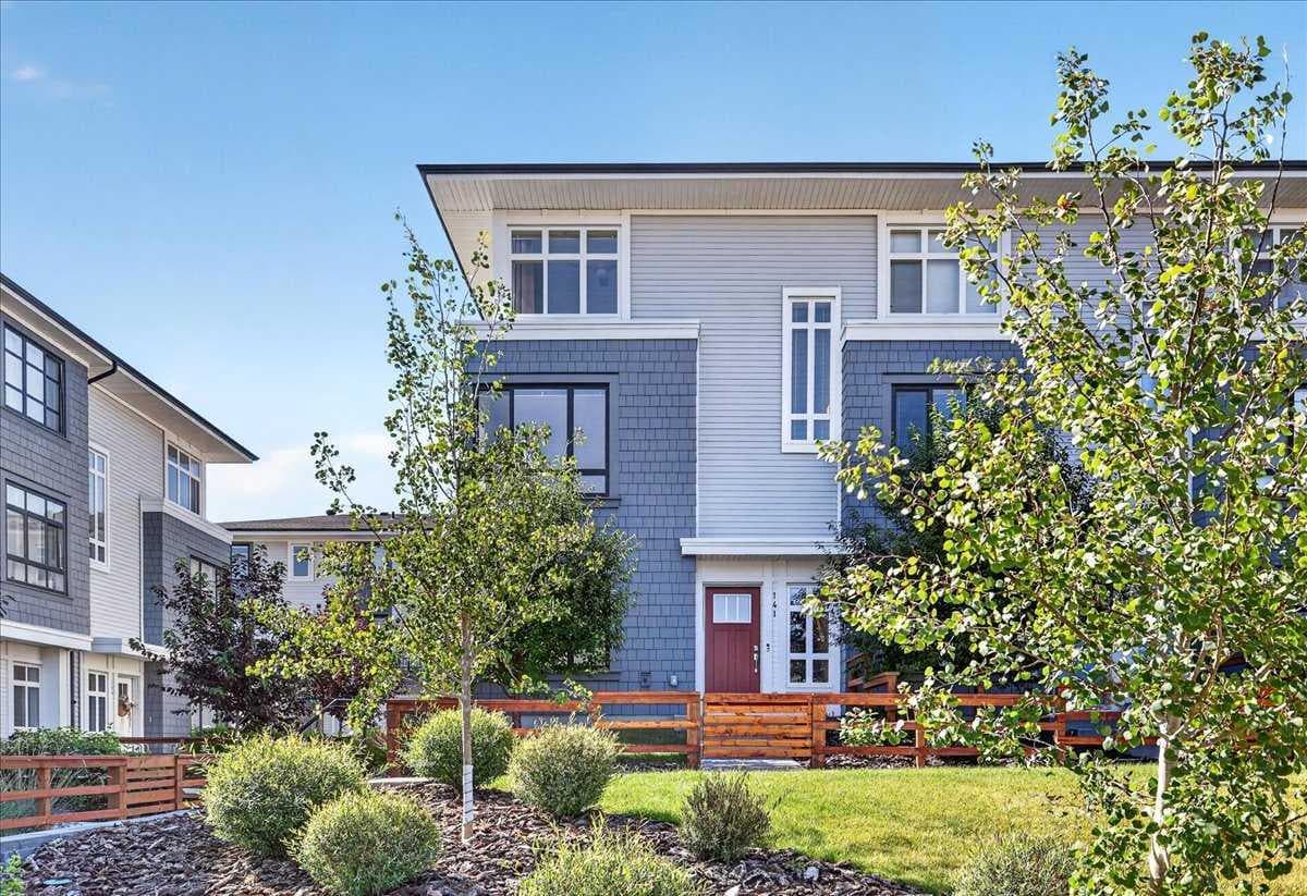 141, 857 Belmont Drive SW — photo 1