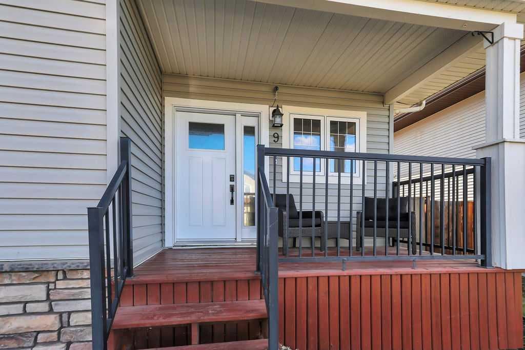 9 Valley Crescent — photo 3