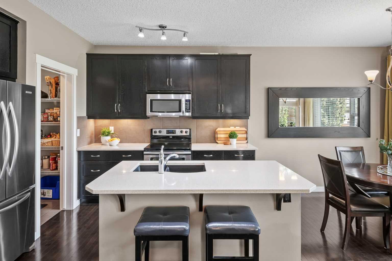 4728 Elgin Avenue SE — photo 5