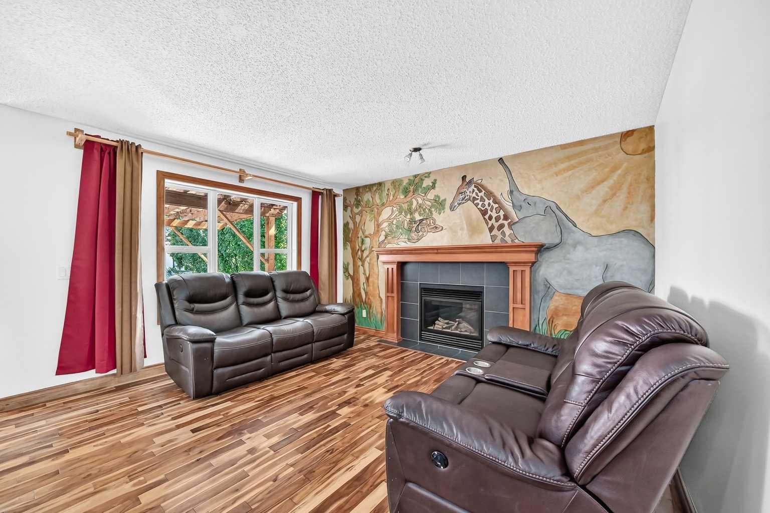 988 Copperfield Boulevard SE — photo 5