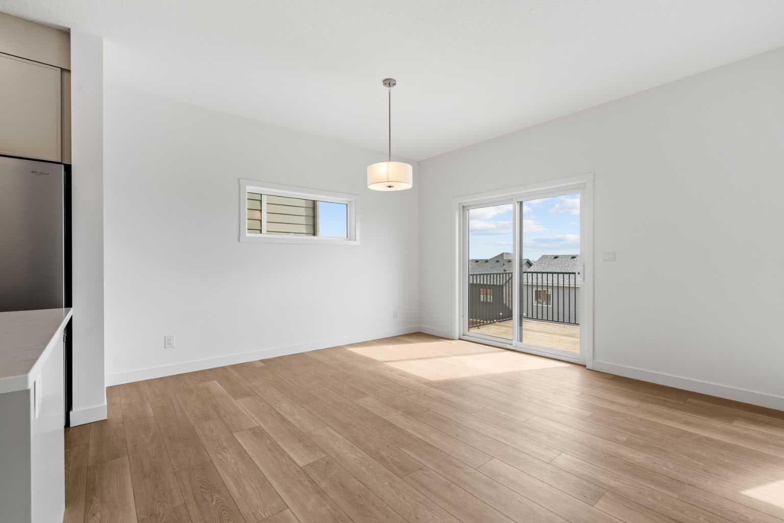 34 Wild Rose Bay SW — photo 5