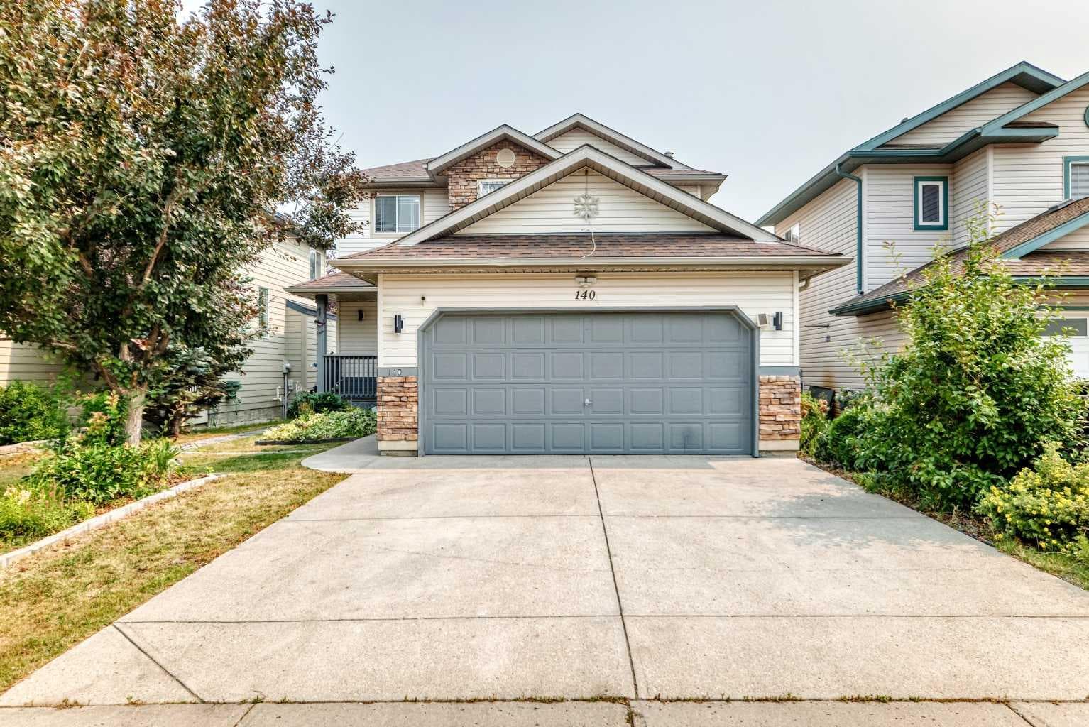 140 Fairways Drive NW — photo 1
