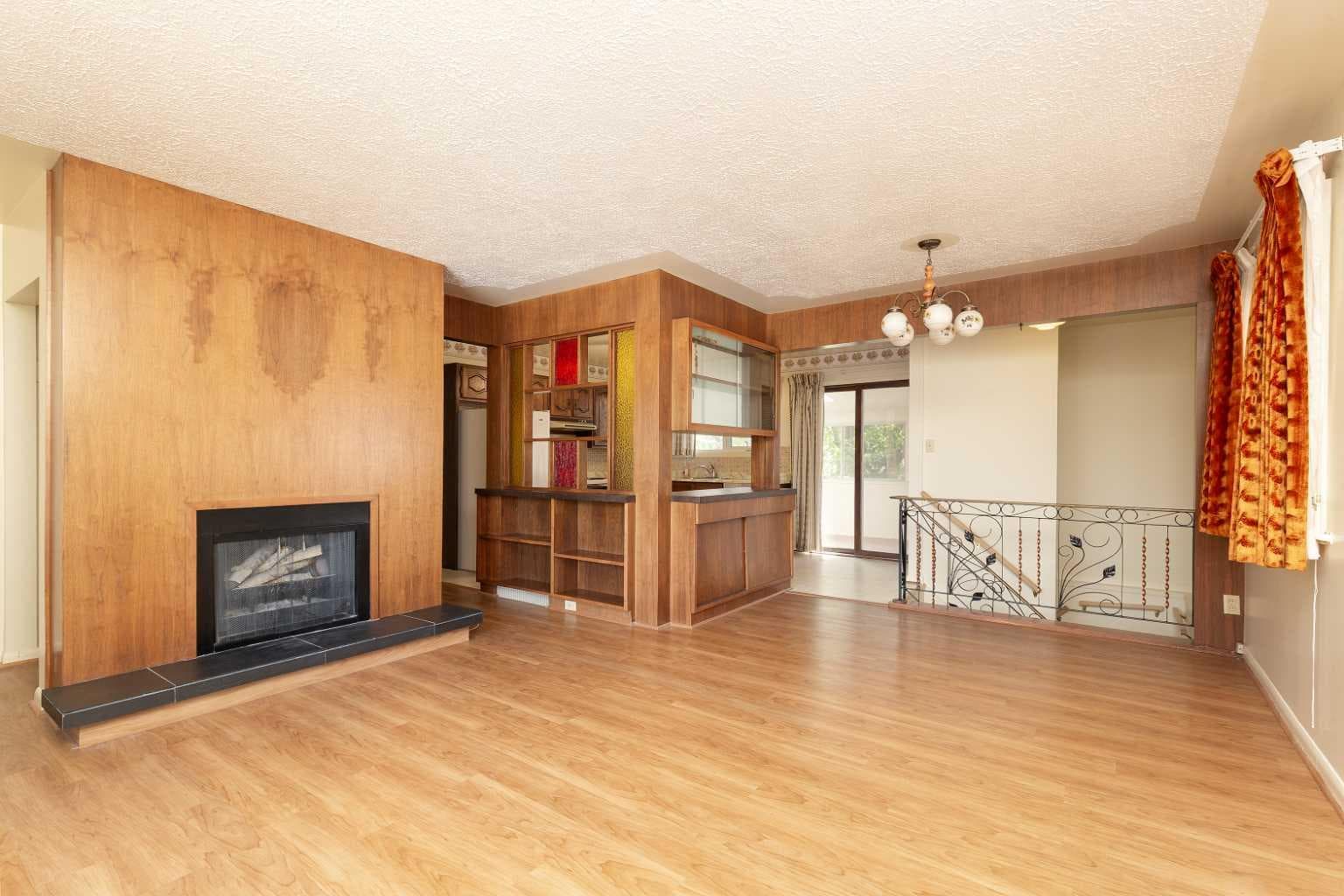 1734 16 Avenue S — photo 4