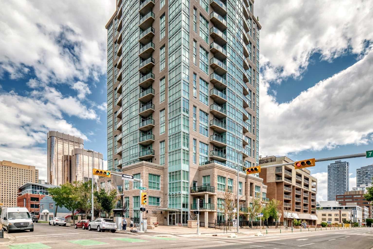 1508, 788 12 Avenue SW — photo 1