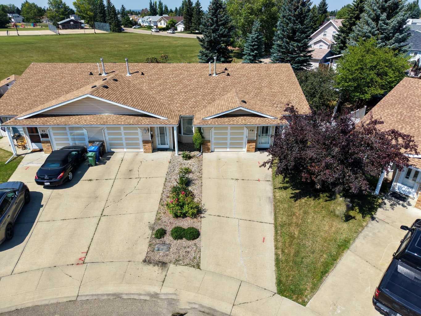 28 Dale Close — photo 3
