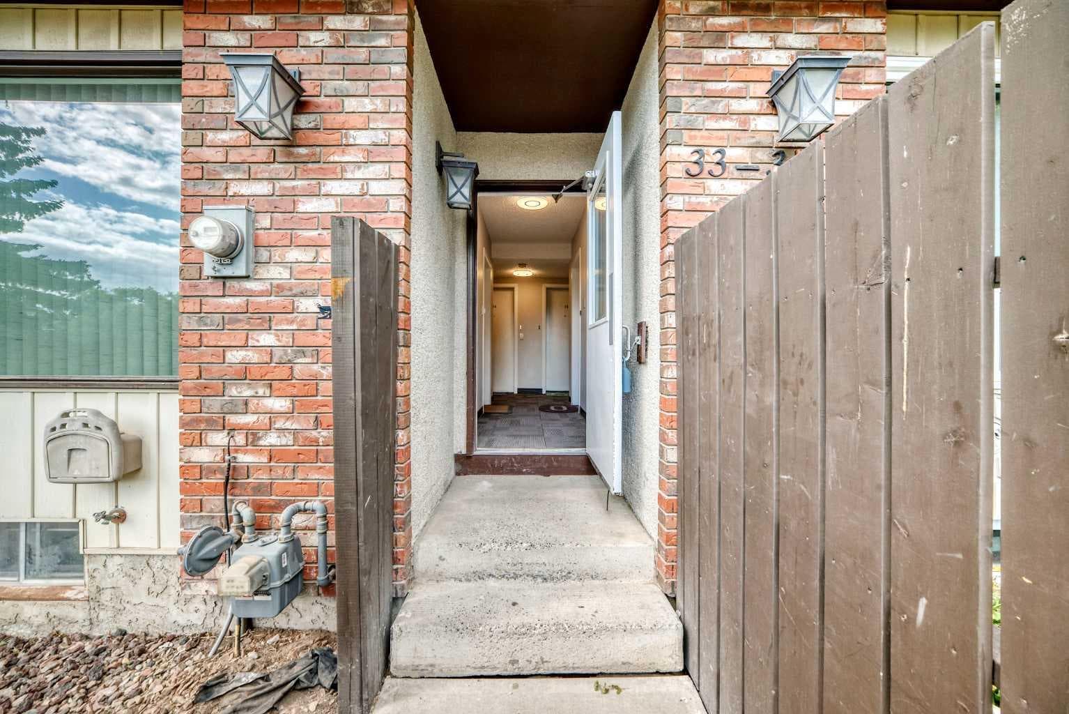 33, 175 Manora Place — photo 4