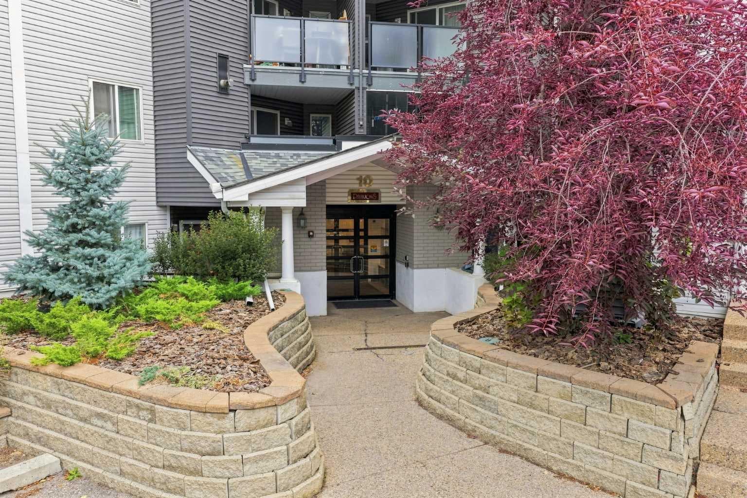 308, 10 Sierra Morena Mews SW — photo 2