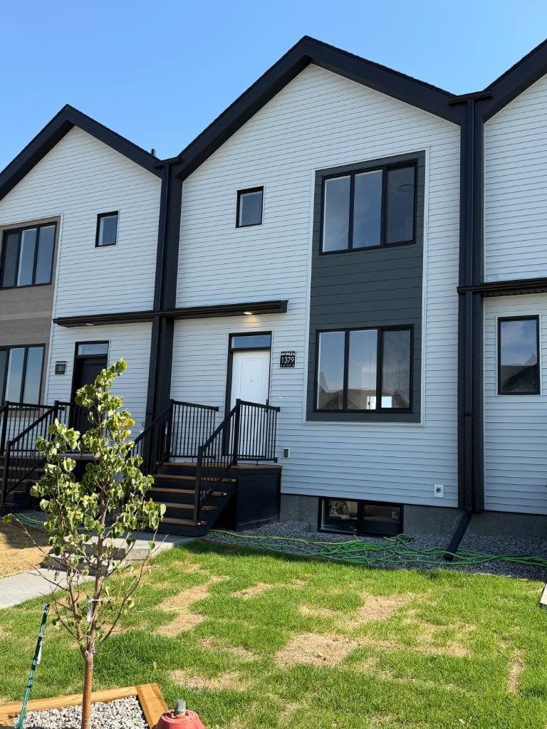 1373 Abitibi Road W — photo 1