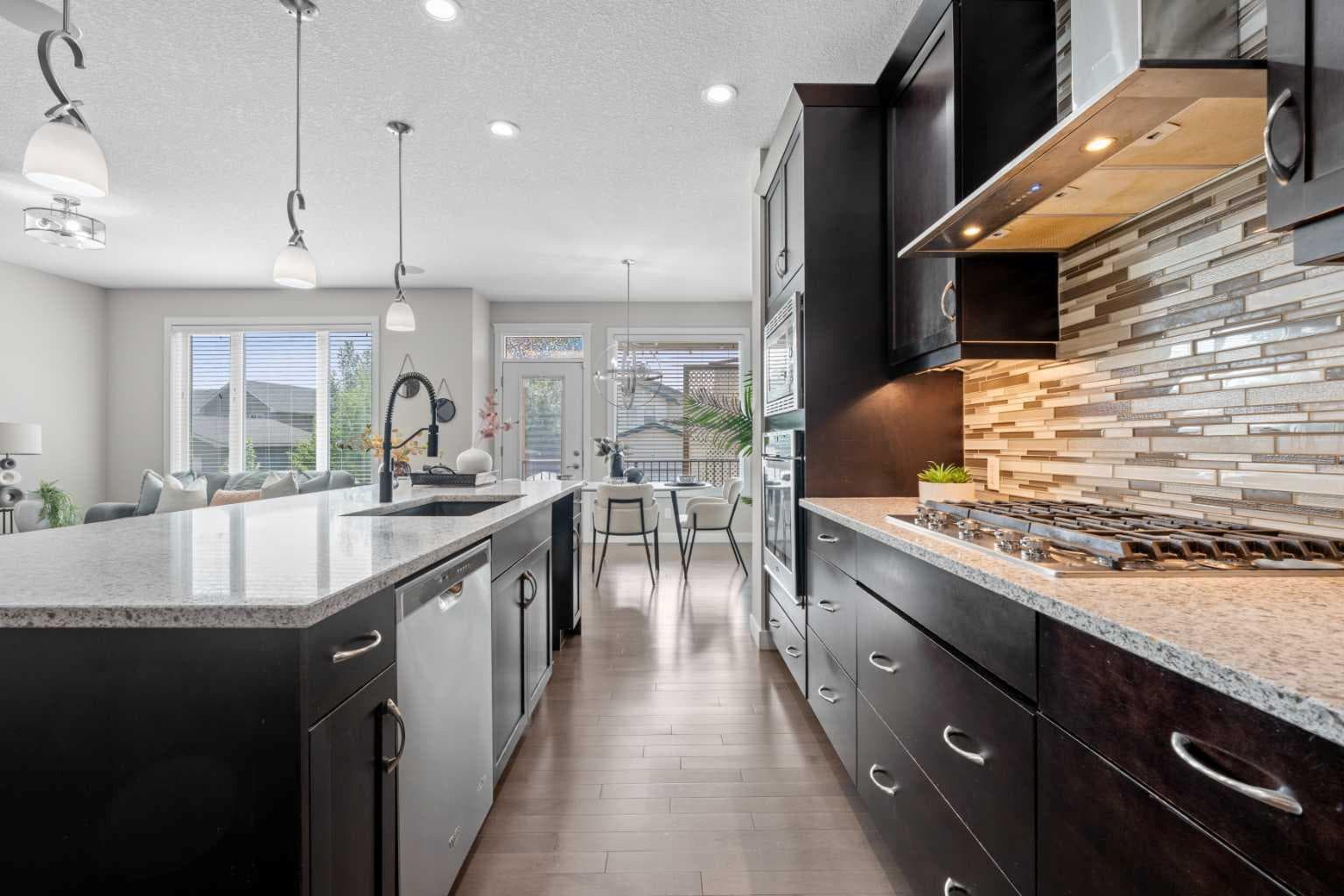 2620 Ravenslea Gardens SE — photo 4