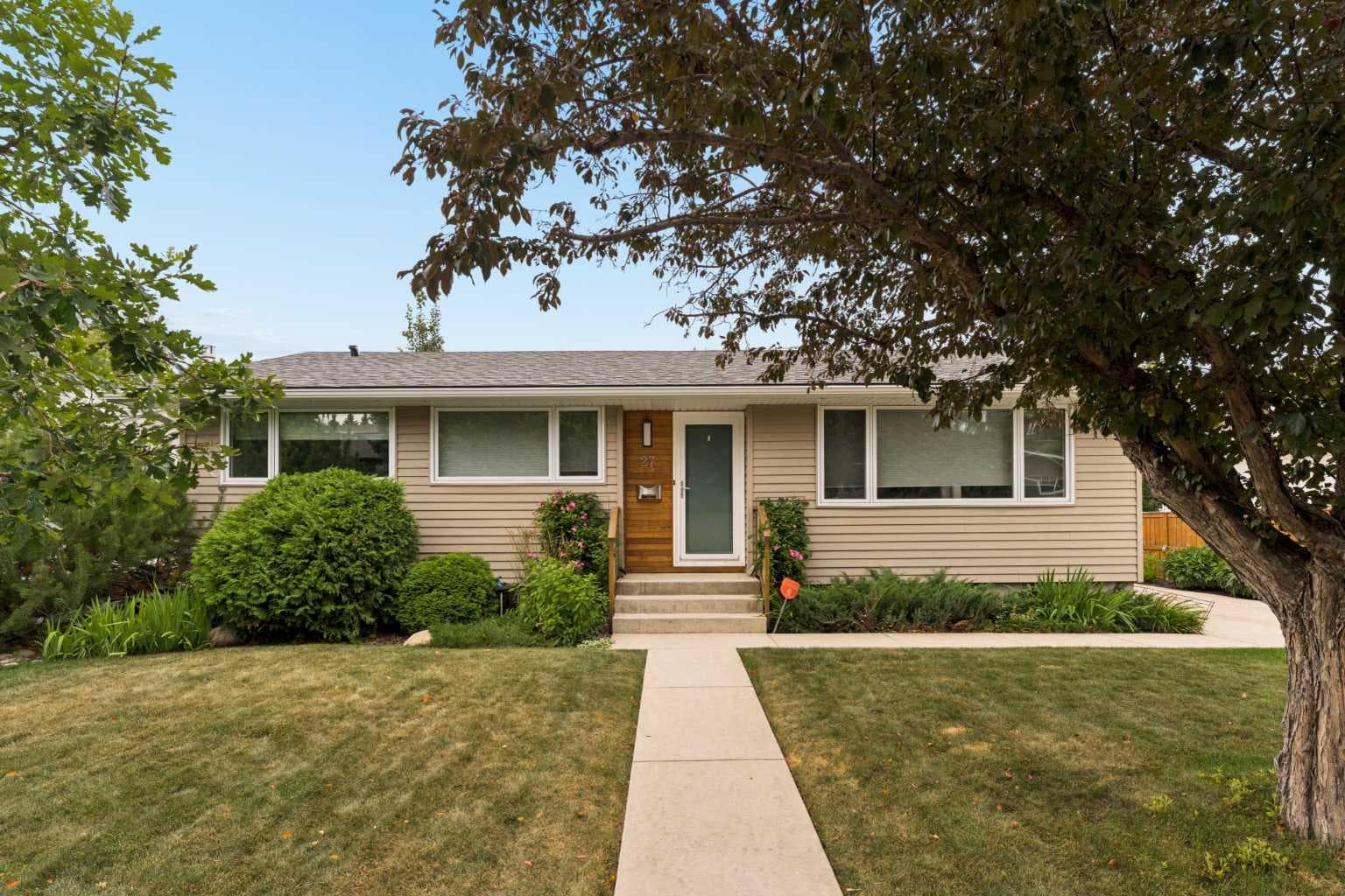 27 Gateway Drive SW — photo 1