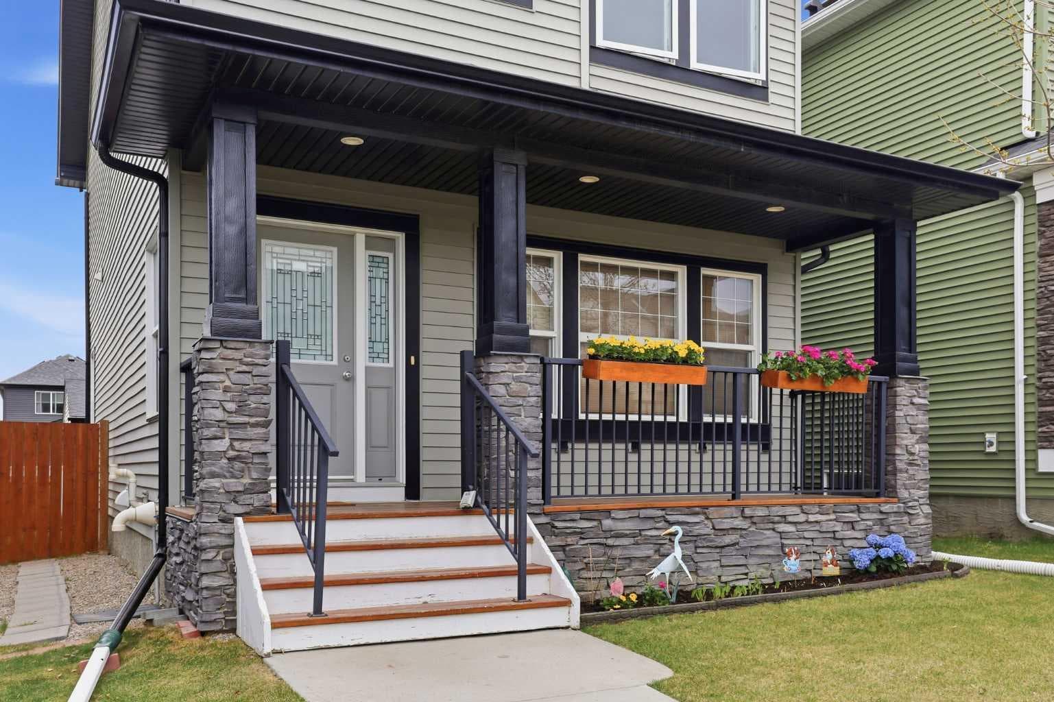 37 Nolanfield Manor NW — photo 4