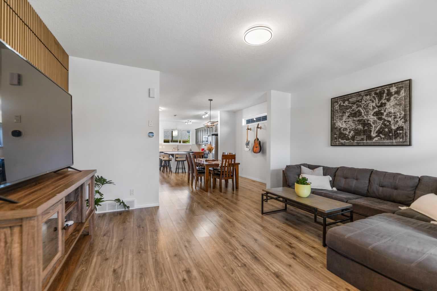 80 Legacy Glen Row SE — photo 5