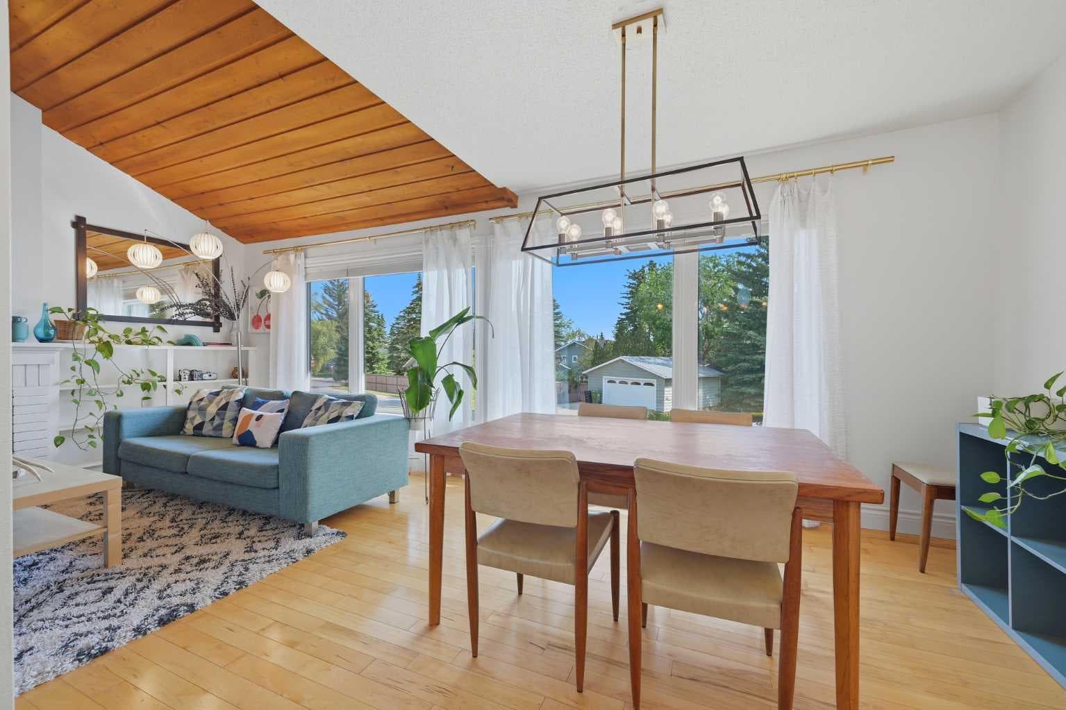 111 Coachwood Crescent SW — photo 4