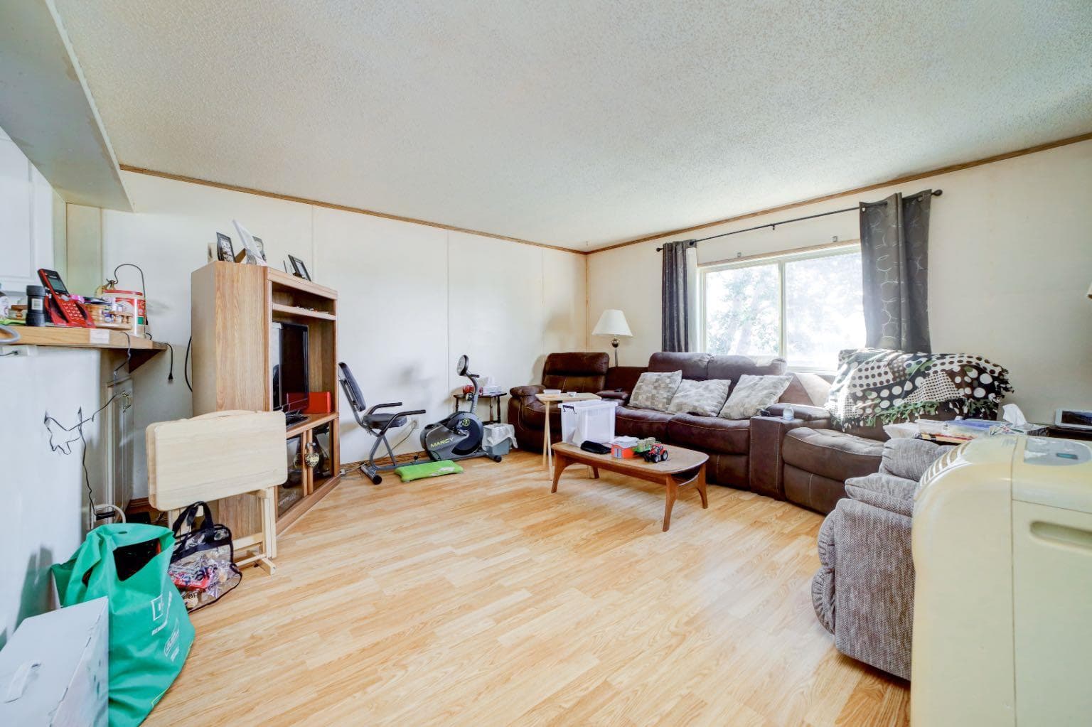 325 Minto Street — photo 5