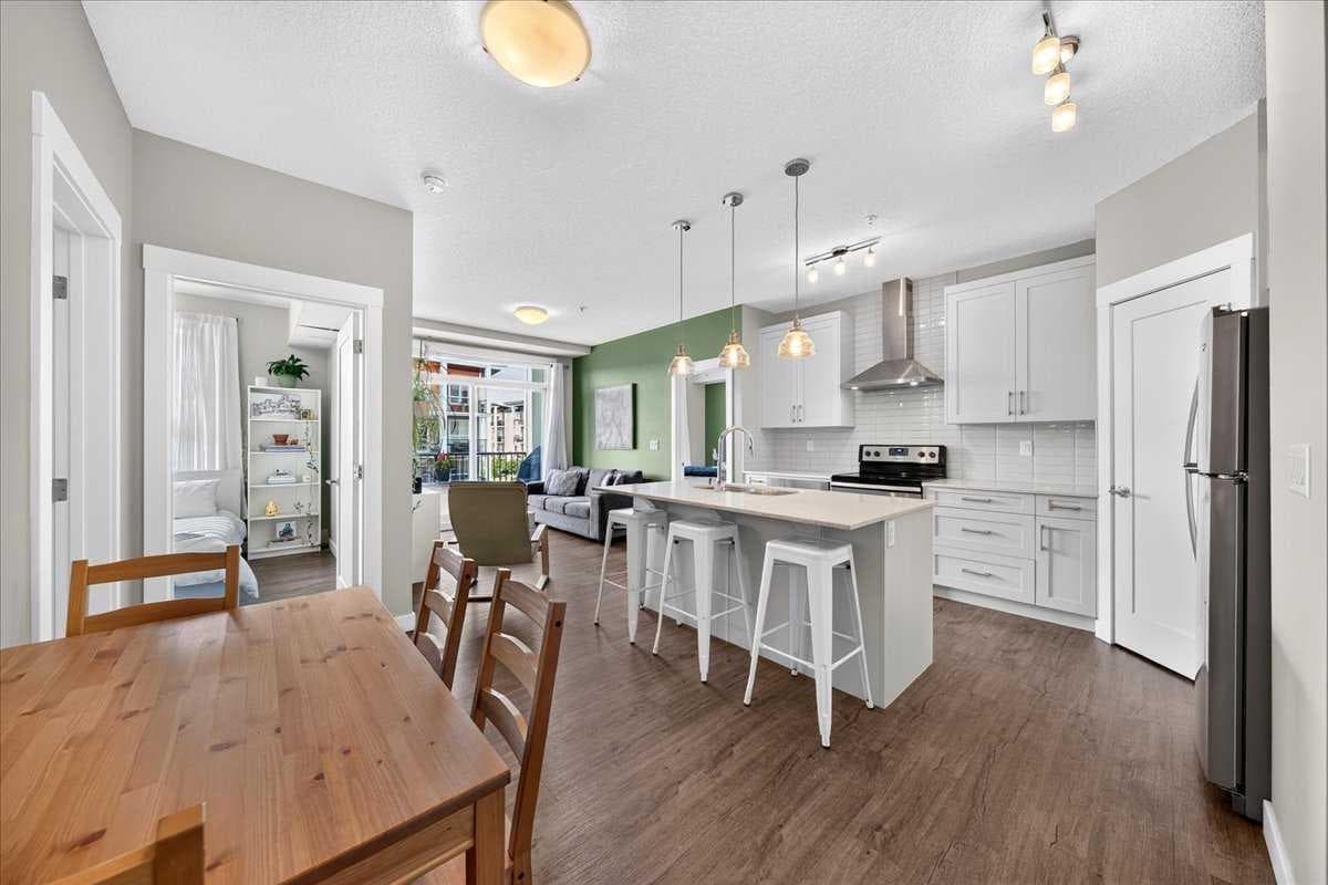 310, 10 Walgrove SE — photo 3
