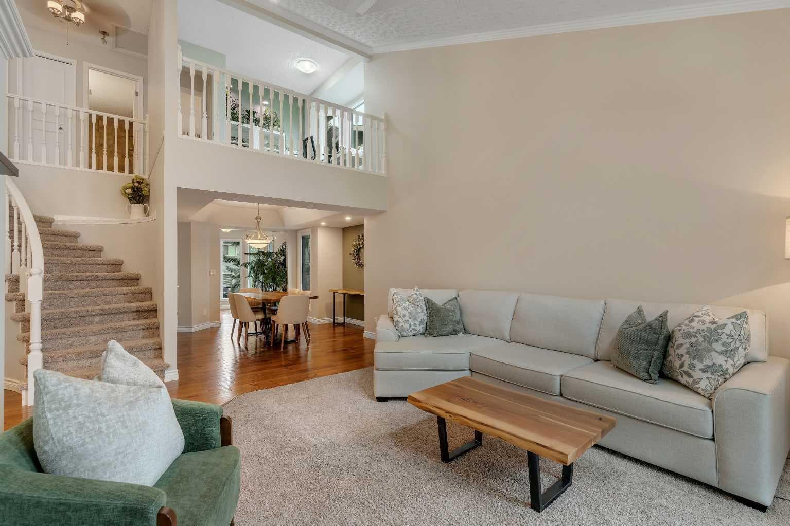 35 Strasbourg Bay SW — photo 5
