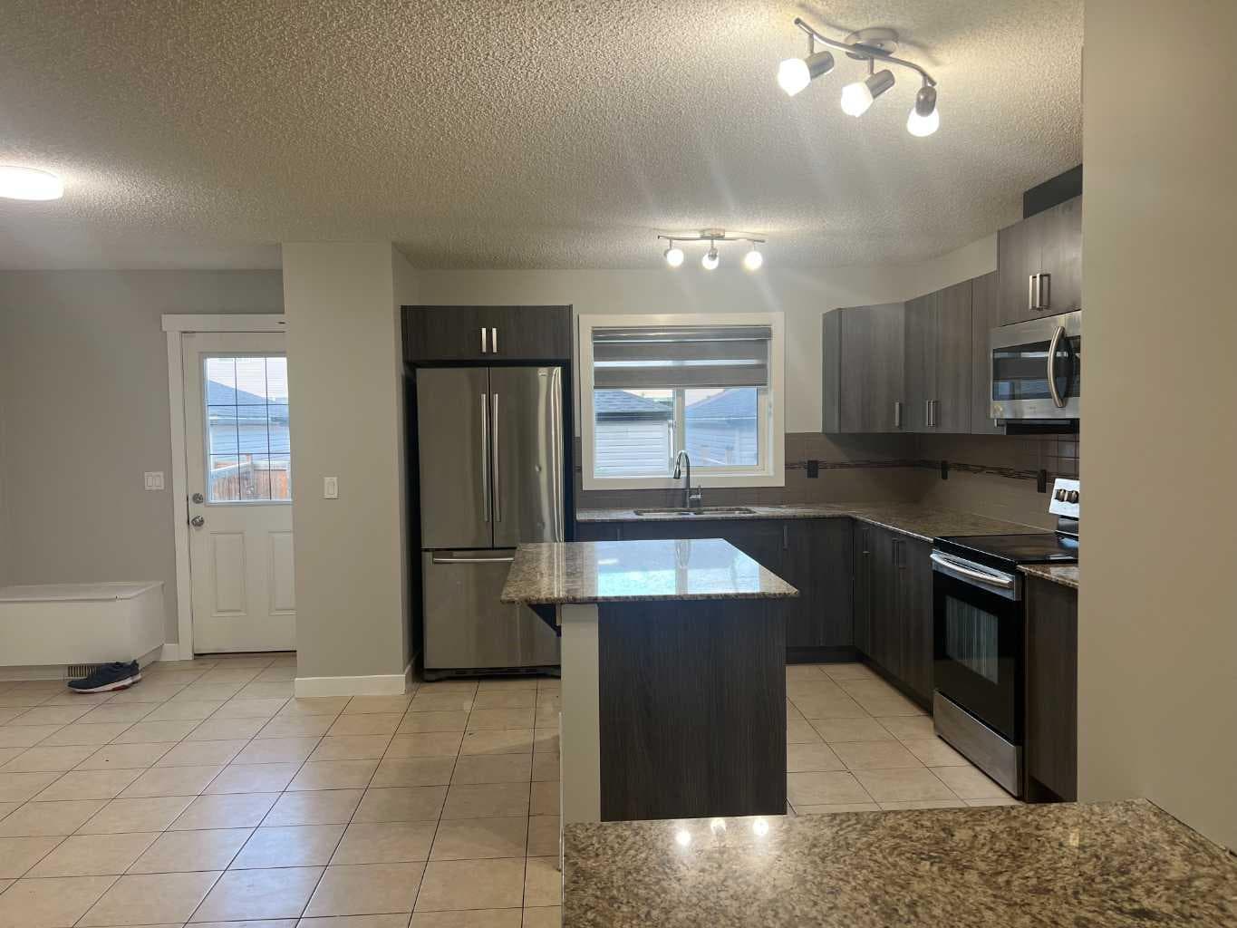 222 Skyview Ranch Boulevard NE — photo 5