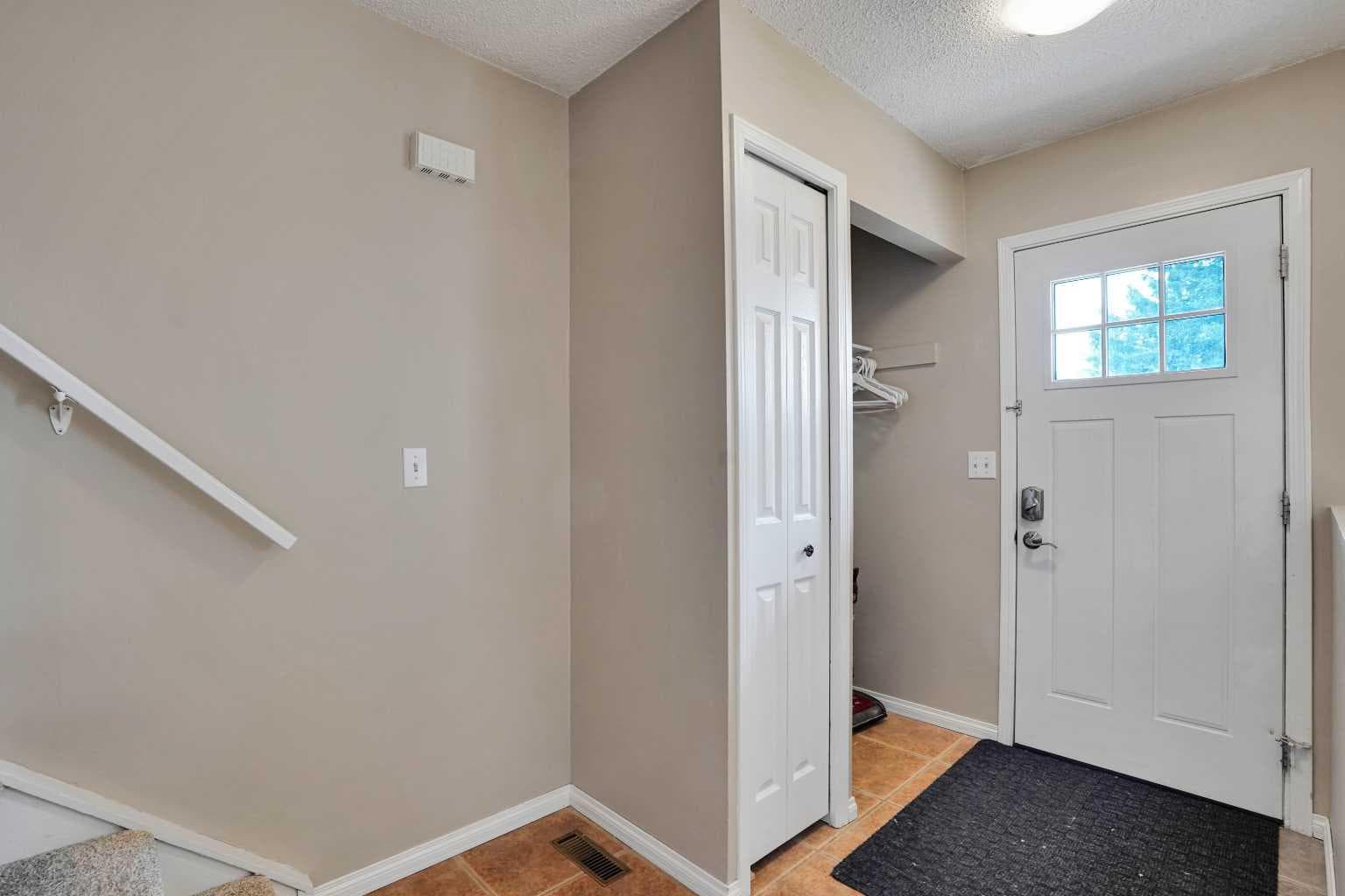 6, 6404 4A Street NE — photo 3